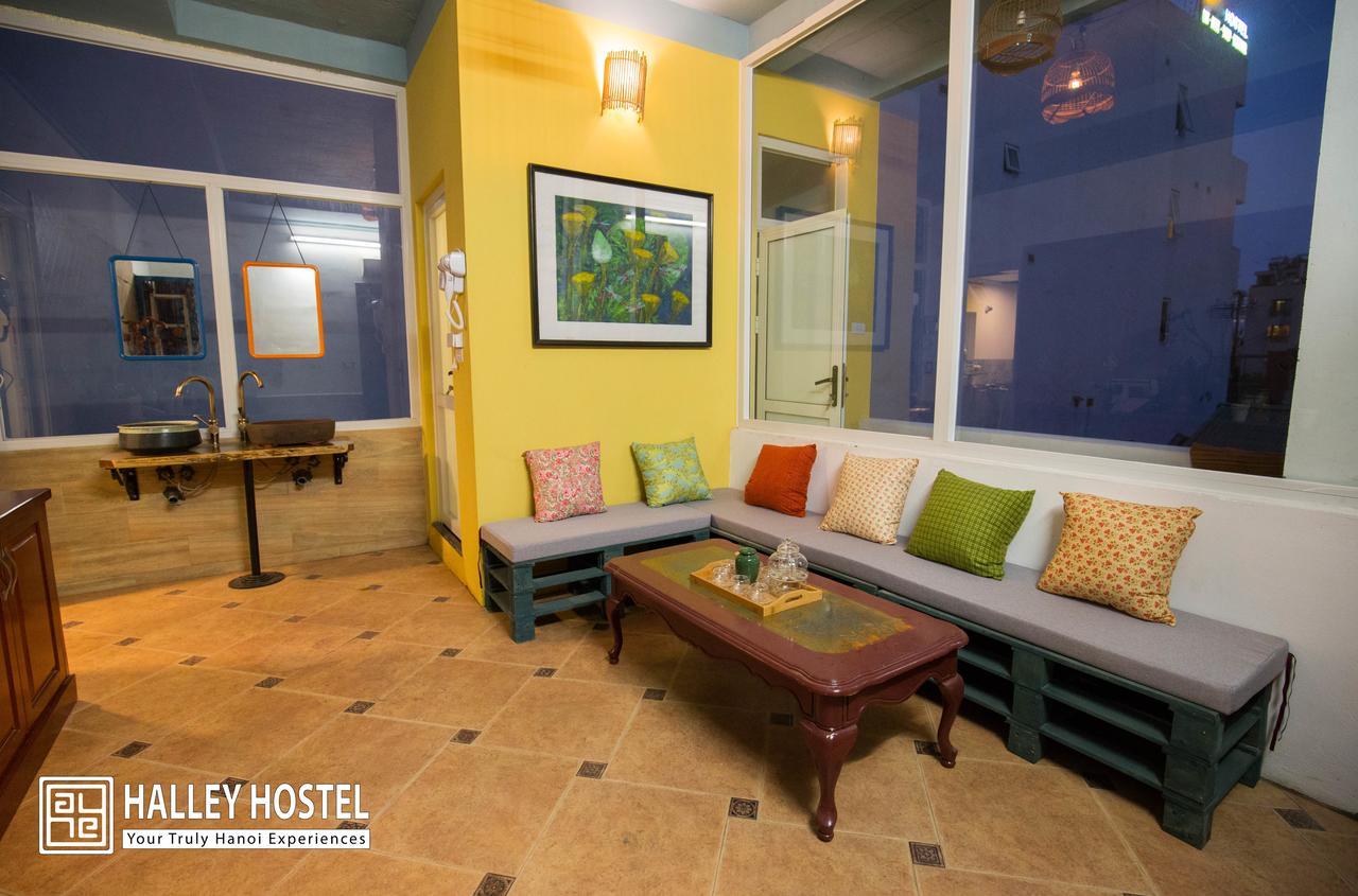 Halley Hostel Hanoi Dış mekan fotoğraf