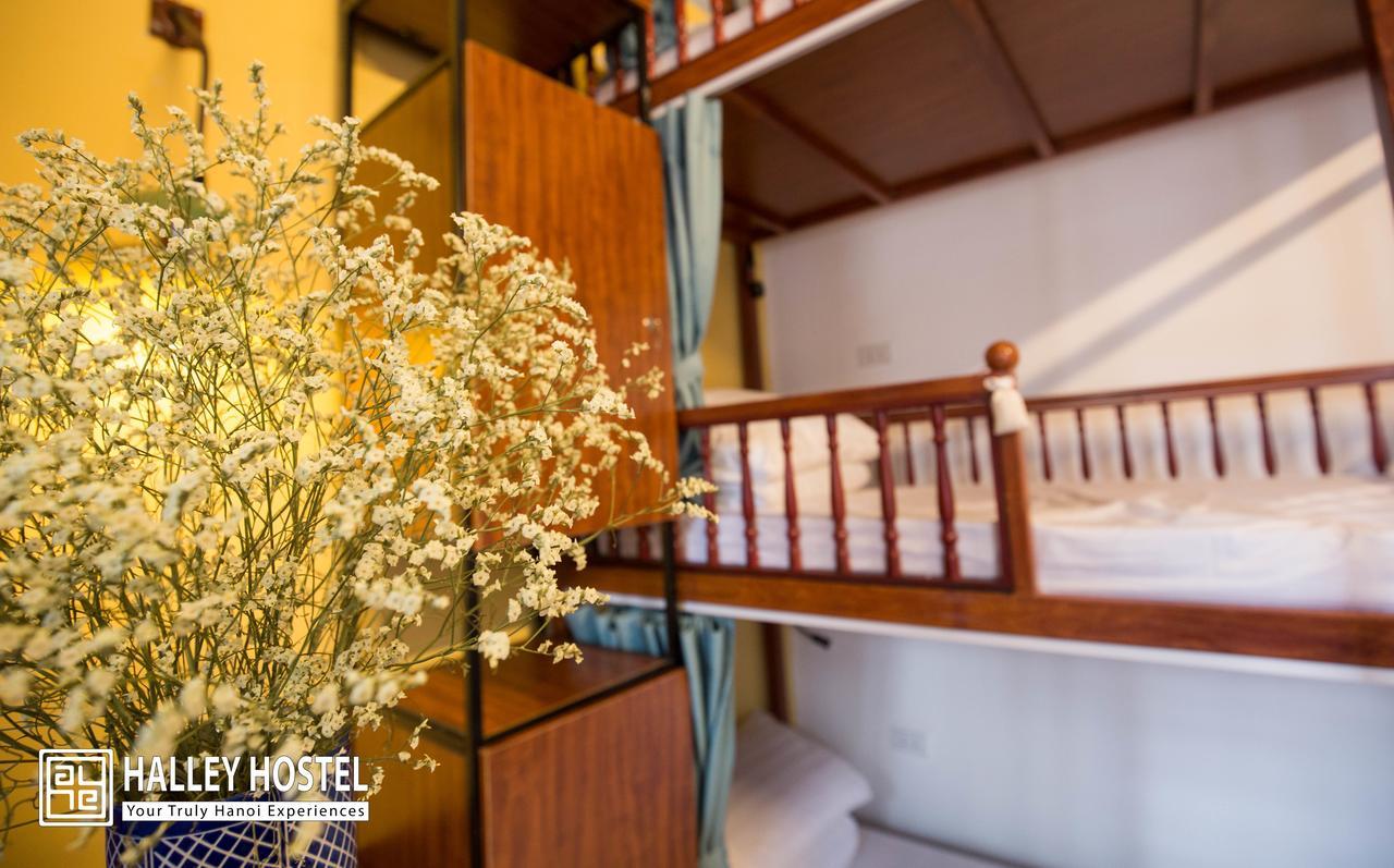 Halley Hostel Hanoi Dış mekan fotoğraf