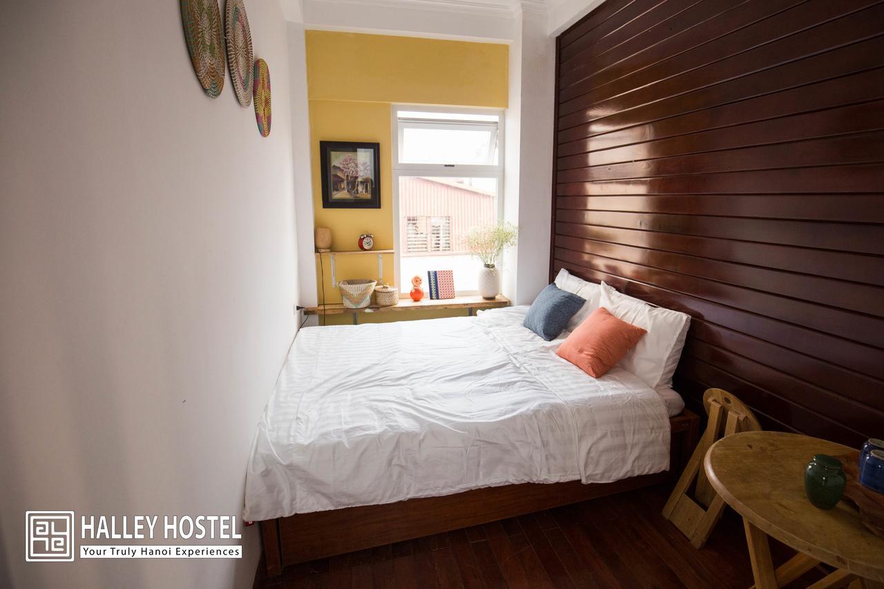 Halley Hostel Hanoi Dış mekan fotoğraf