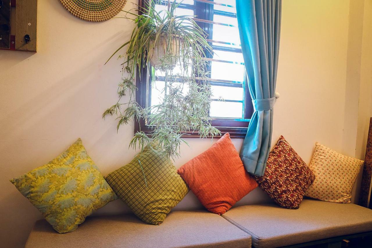 Halley Hostel Hanoi Dış mekan fotoğraf