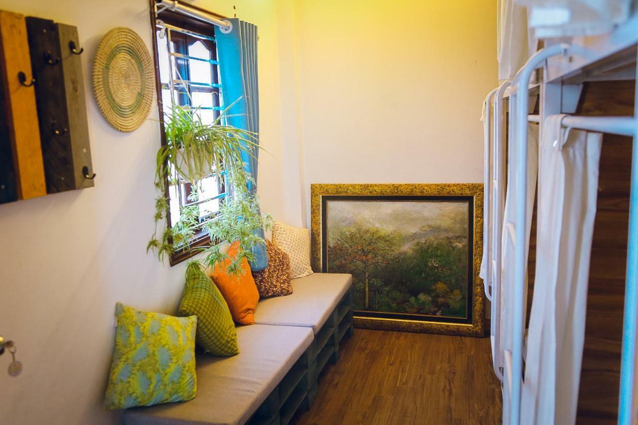 Halley Hostel Hanoi Dış mekan fotoğraf